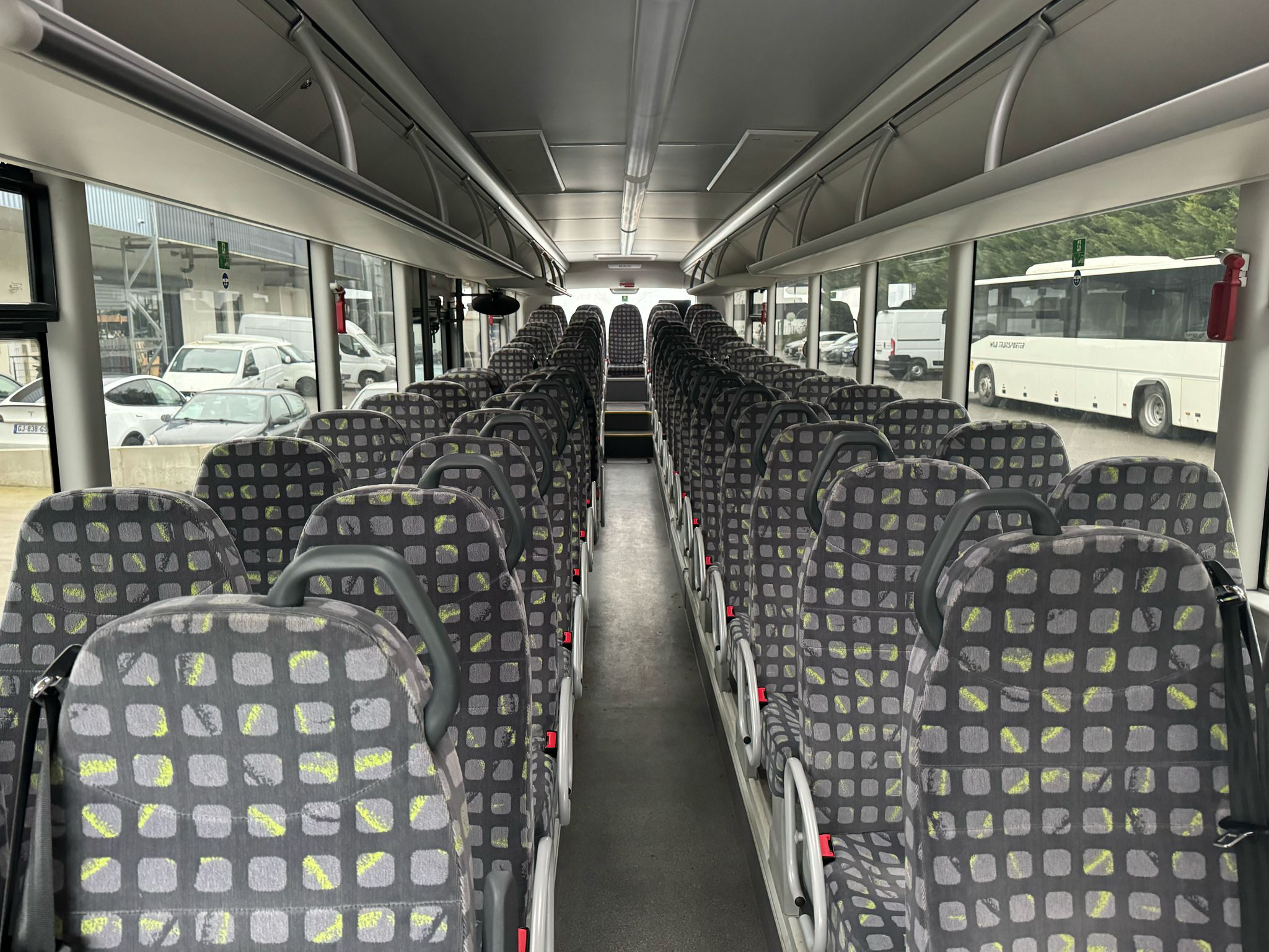 Intérieur autocar scolaire
